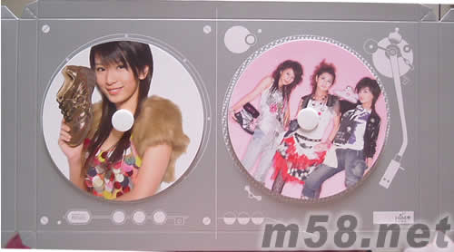 不想長大(銀色唱盤造型桌歷香港預購版)銀色桌歷正面圖片