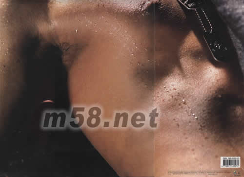 進化論(EP+寫真書)專輯背面圖片