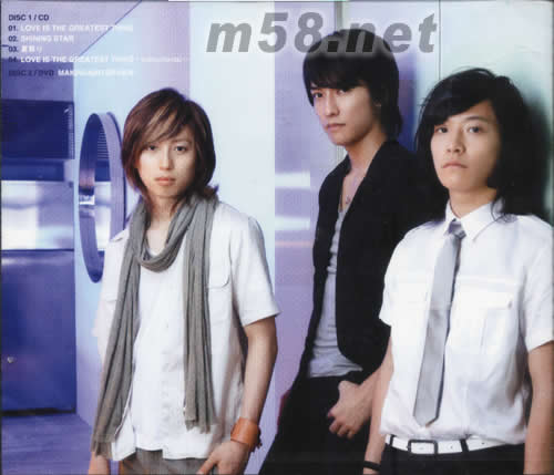 LOVE IS THE GREATEST THING(日本初回版)CD+DVD專輯背面圖片