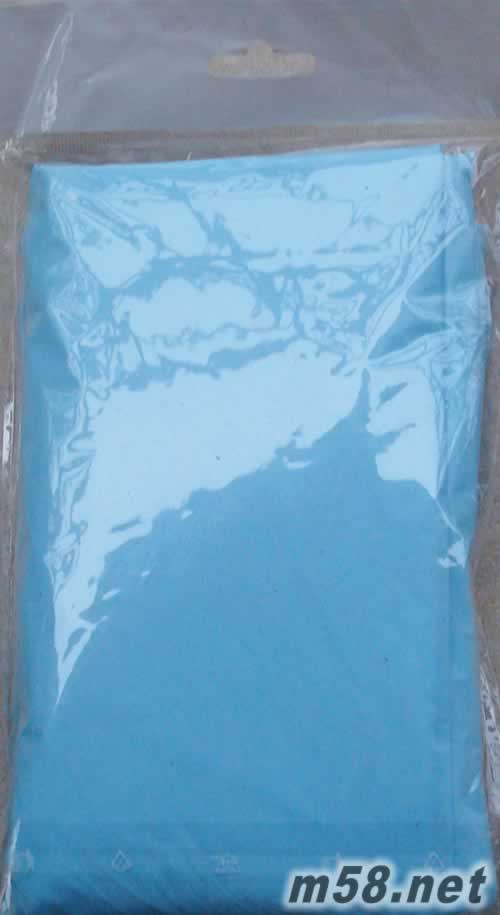 雨愛 Rainie & Love ....?臺灣預購版+粉藍雨愛衣粉愛雨衣背面圖片