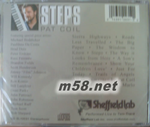 Steps 足跡專輯背面圖片