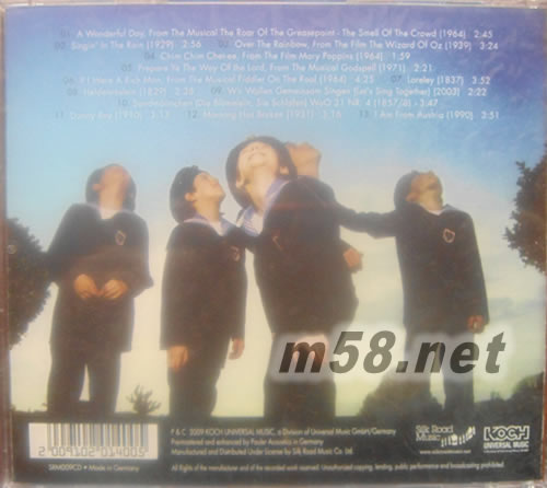 I AM FROM AUSTRIA 我來自奧地利 德國版專輯背面圖片