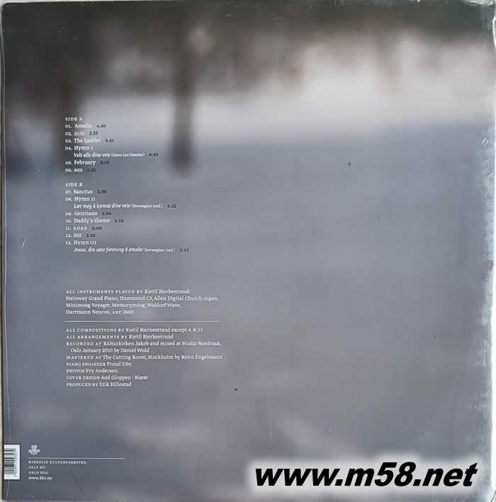 鋼琴詩(shī)篇PIANO POEMS 黑膠專輯背面圖片